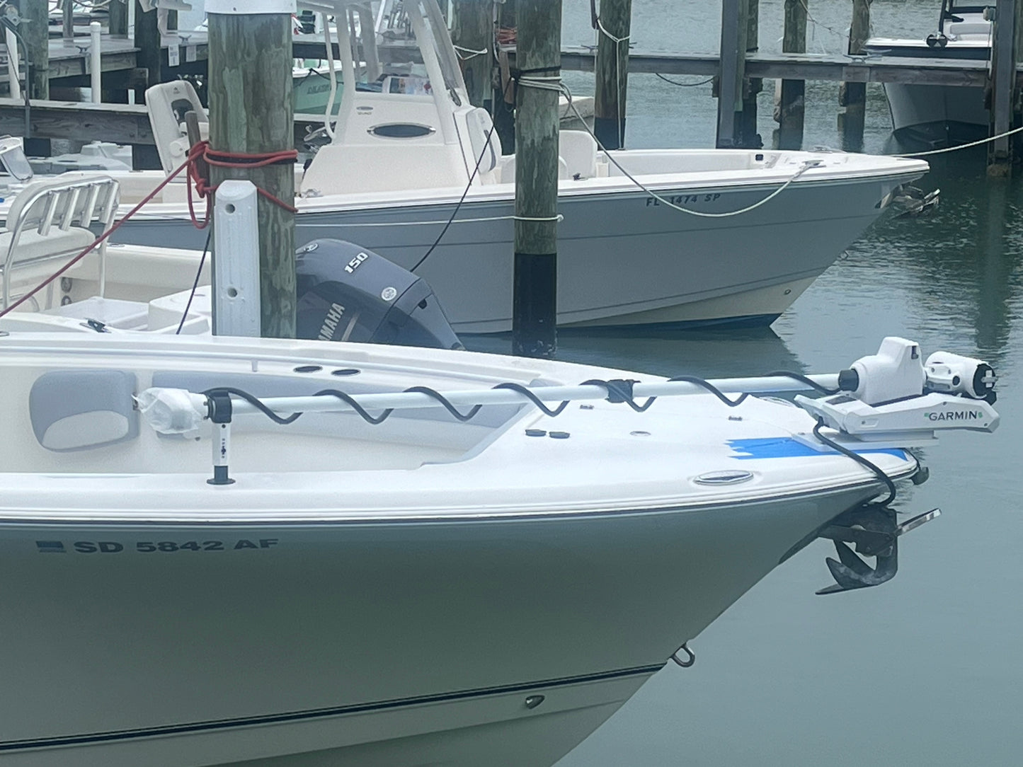 StaYmo Stabilizer - Fits All Trolling Motors - Deck Series
