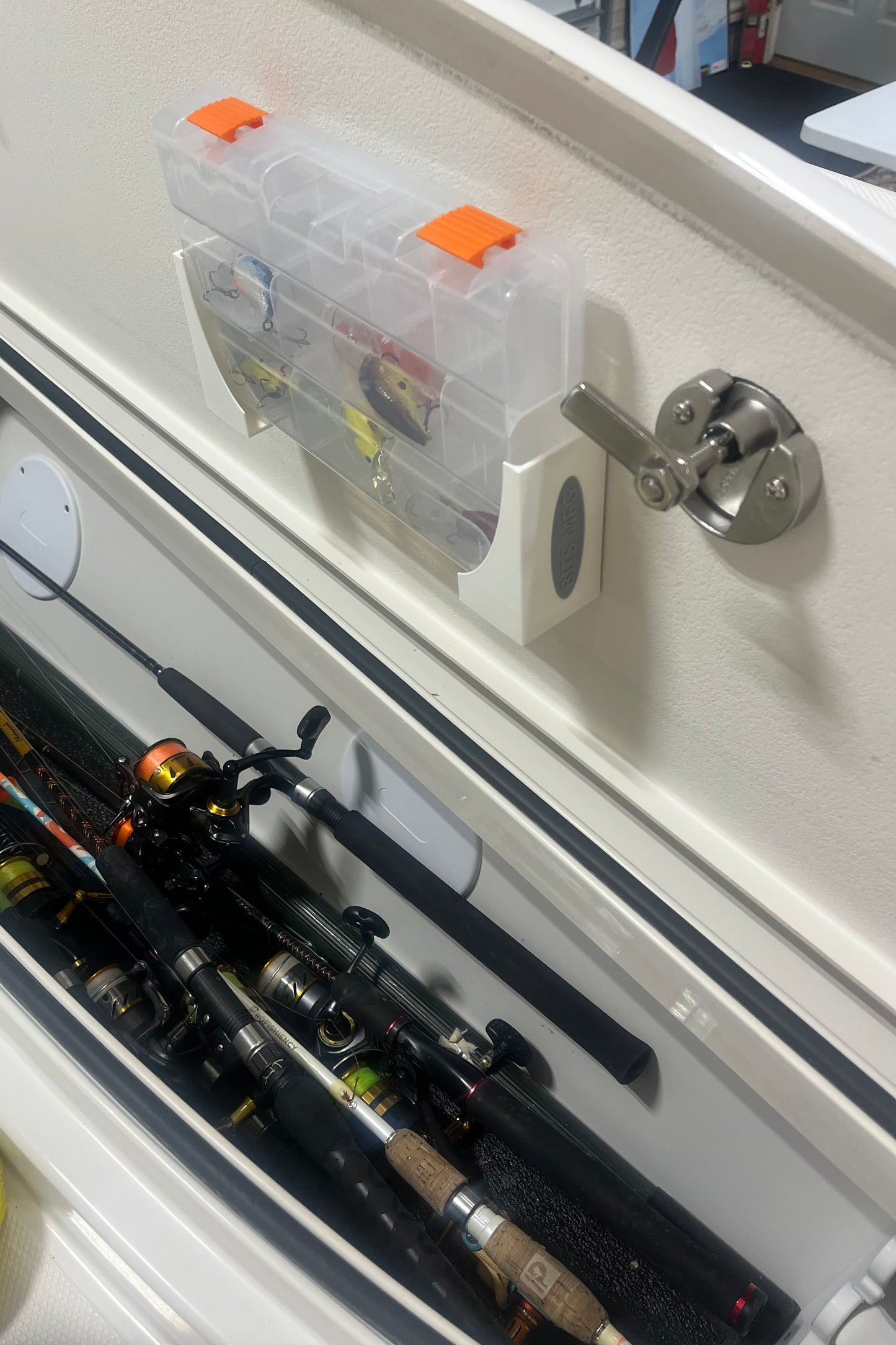 Tackle box storage - Box BuDe