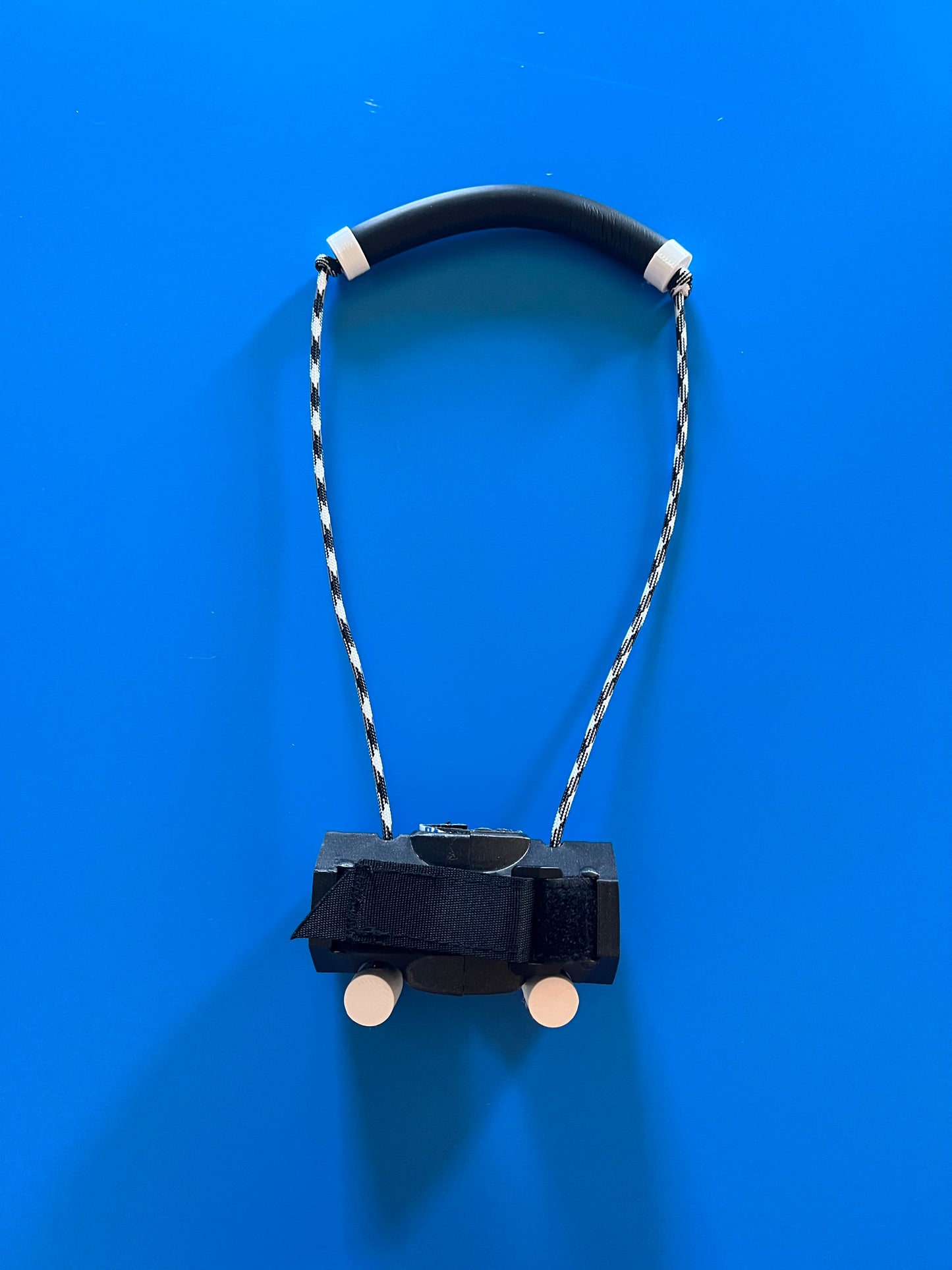 DeKmo - Lift assist handle for trolling motor