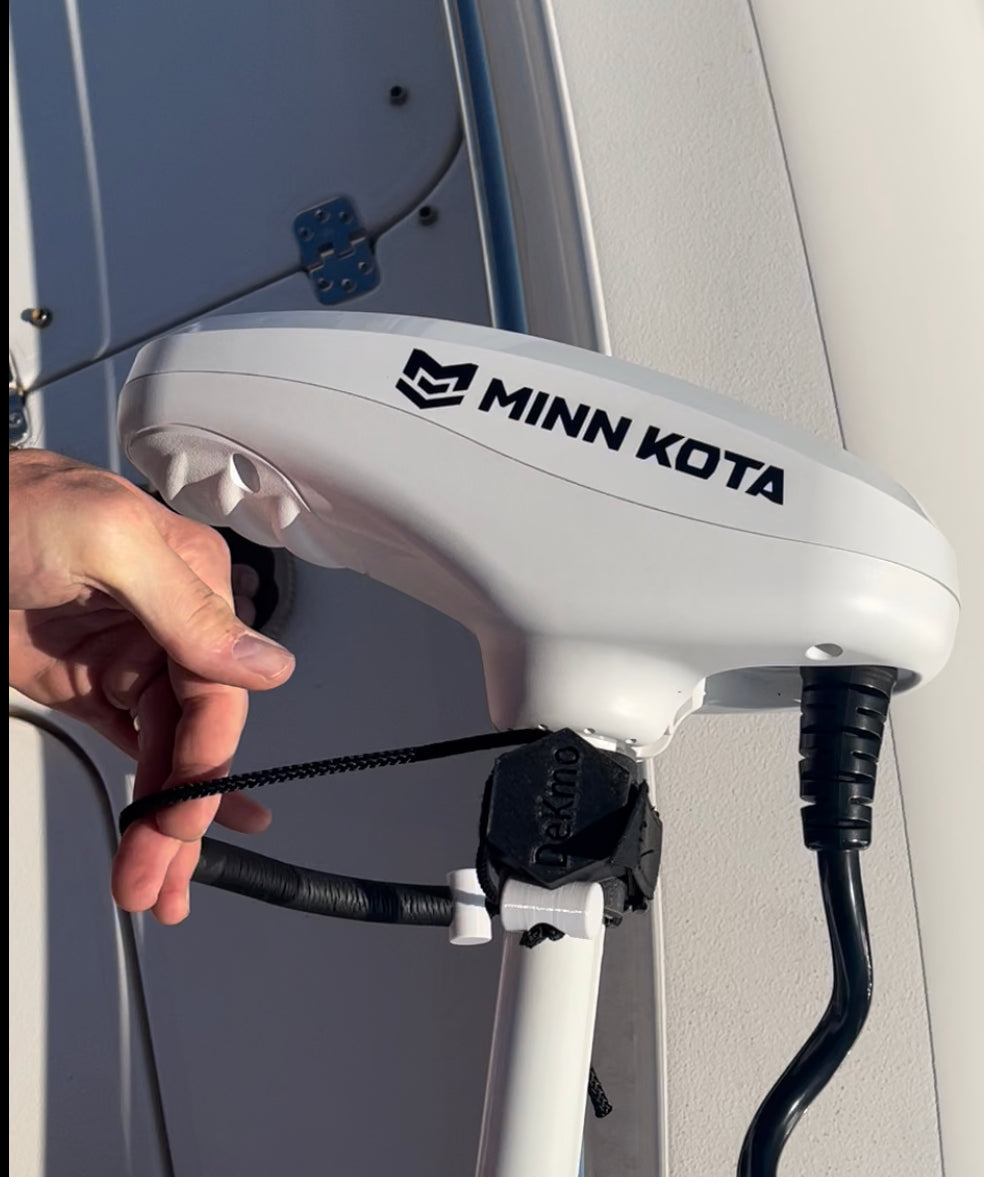 DeKmo - Lift assist handle for trolling motor